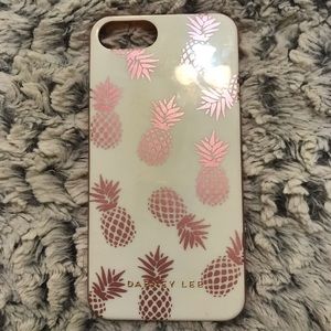 iPhone 7 phone case works for other iPhones